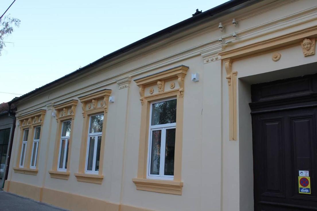 Apartmani Maja Zrenjanin Exterior foto