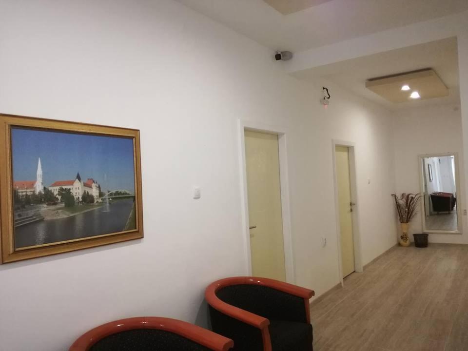 Apartmani Maja Zrenjanin Exterior foto